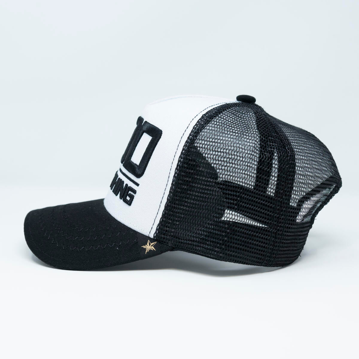 trucker hat God White/Back